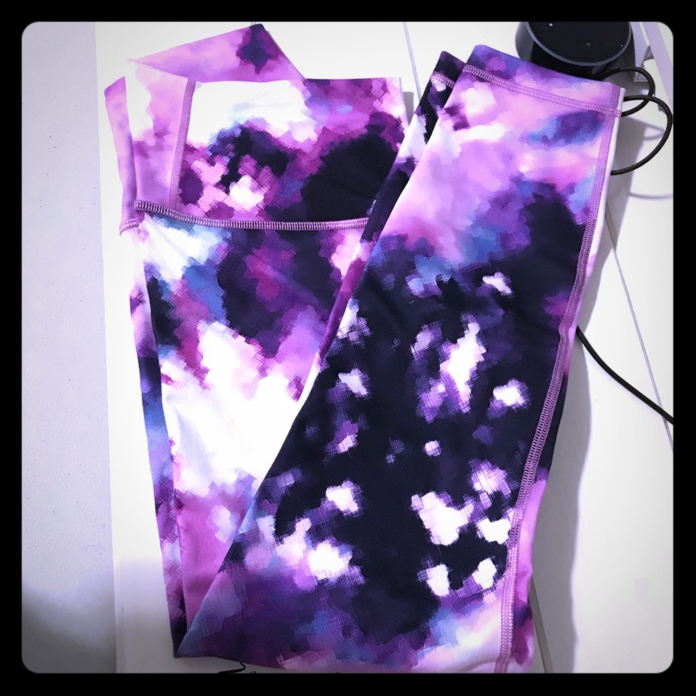 🦄 EUC Lululemon Blooming Pixie S8 🦄